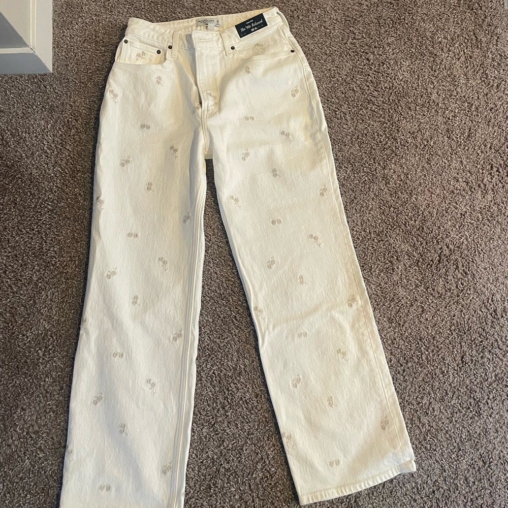 Abercrombie & Fitch White Straight Leg Jeans